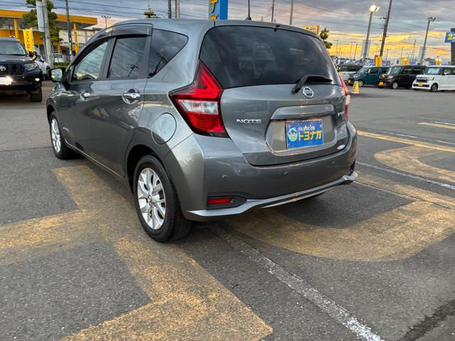 ノート e-パワー X 純正ナビ フルセグTV Bluetooth アラウンドビューモニター ドライブレコーダー コーナーセンサー ETC LEDヘッドライト フォグランプ アルミホイール フロアマット ドアバイザー(39枚目)