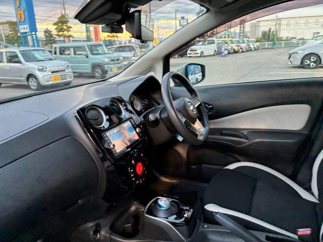 ノート e-パワー X 純正ナビ フルセグTV Bluetooth アラウンドビューモニター ドライブレコーダー コーナーセンサー ETC LEDヘッドライト フォグランプ アルミホイール フロアマット ドアバイザー(61枚目)