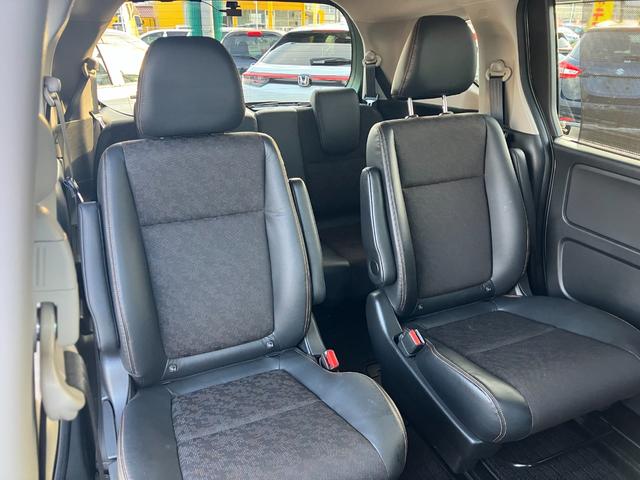 フリードハイブリッド ハイブリッド・クロスター 4WD 純正インターナビ バックカメラ 両側パワースライドドア アクティブコーナーライト 前後ドラレコ ビルトインETC ヒーター付きコンビシート LEDオートライト 雹凹(15枚目)