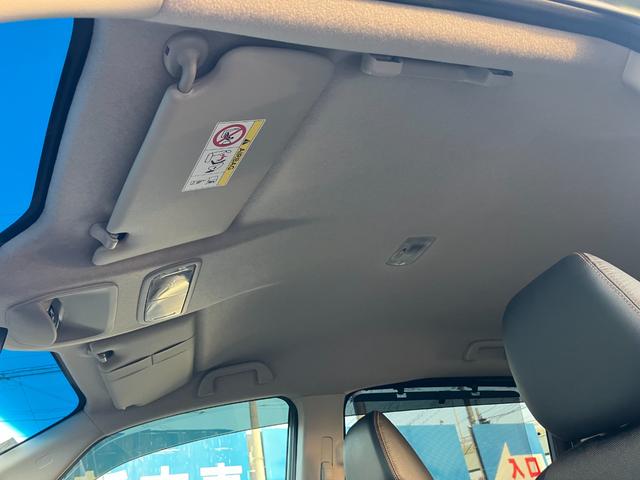 フリードハイブリッド ハイブリッド・クロスター 4WD 純正インターナビ バックカメラ 両側パワースライドドア アクティブコーナーライト 前後ドラレコ ビルトインETC ヒーター付きコンビシート LEDオートライト 雹凹(21枚目)