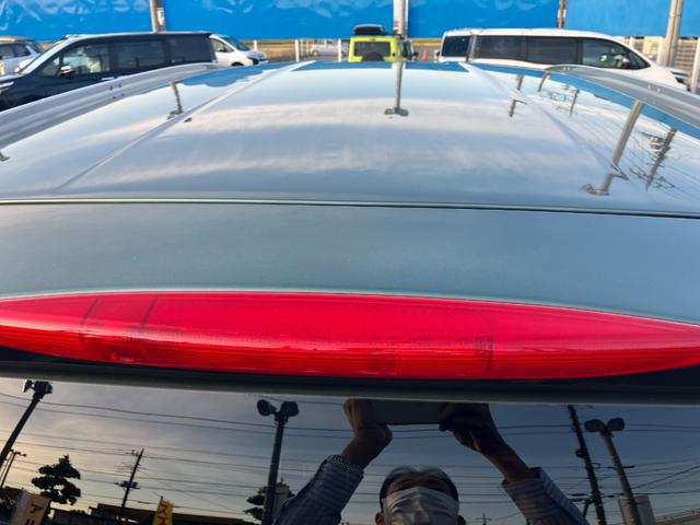 フリードハイブリッド ハイブリッド・クロスター 4WD 純正インターナビ バックカメラ 両側パワースライドドア アクティブコーナーライト 前後ドラレコ ビルトインETC ヒーター付きコンビシート LEDオートライト 雹凹(56枚目)