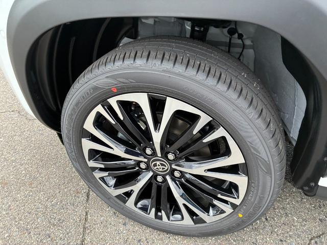 ヤリスクロス ハイブリッドZ 全方位モニター ナビ フルセグTV ETC2.0 アダプティブハイビーム トヨタチームメイト デジタルキー フロアマット シートヒーター ステアリングヒーター パワーシート 8インチディスプレイ(30枚目)