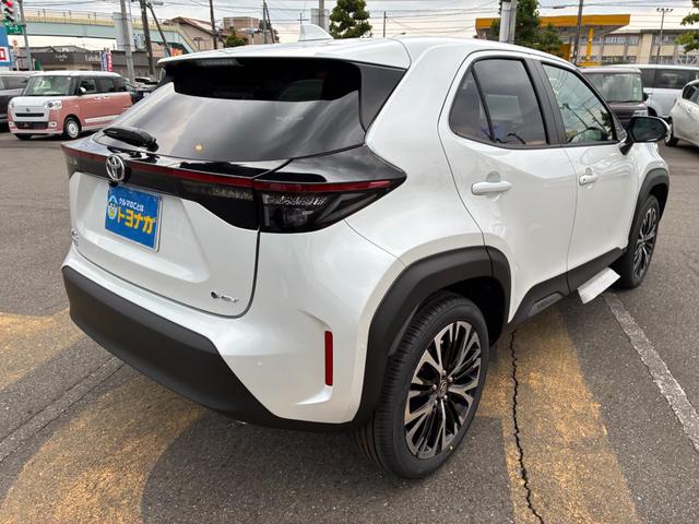 ヤリスクロス ハイブリッドZ 全方位モニター ナビ フルセグTV ETC2.0 アダプティブハイビーム トヨタチームメイト デジタルキー フロアマット シートヒーター ステアリングヒーター パワーシート 8インチディスプレイ(42枚目)