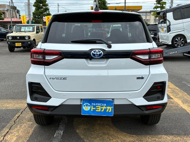 ライズ Ｚ　ハイブリッドＺ　パノラミックビューパッケージ　９インチディスプレイオーディオ　フルセグＴＶ　ブラインドスポットモニター　アクセサリーコンセントＡＣ１００Ｖ　フロアマット（5枚目）