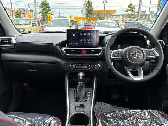 ライズ Ｚ　ハイブリッドＺ　パノラミックビューパッケージ　９インチディスプレイオーディオ　フルセグＴＶ　ブラインドスポットモニター　アクセサリーコンセントＡＣ１００Ｖ　フロアマット（7枚目）