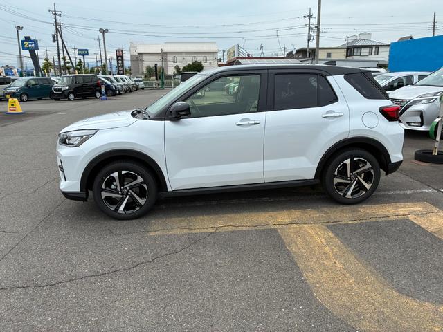 ライズ Ｚ　ハイブリッドＺ　パノラミックビューパッケージ　９インチディスプレイオーディオ　フルセグＴＶ　ブラインドスポットモニター　アクセサリーコンセントＡＣ１００Ｖ　フロアマット（28枚目）