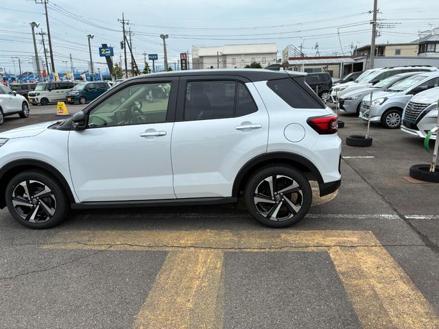 ライズ Ｚ　ハイブリッドＺ　パノラミックビューパッケージ　９インチディスプレイオーディオ　フルセグＴＶ　ブラインドスポットモニター　アクセサリーコンセントＡＣ１００Ｖ　フロアマット（31枚目）