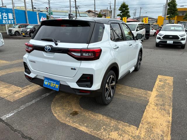 ライズ Ｚ　ハイブリッドＺ　パノラミックビューパッケージ　９インチディスプレイオーディオ　フルセグＴＶ　ブラインドスポットモニター　アクセサリーコンセントＡＣ１００Ｖ　フロアマット（43枚目）