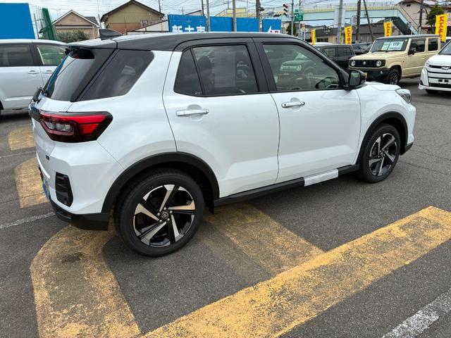 ライズ Ｚ　ハイブリッドＺ　パノラミックビューパッケージ　９インチディスプレイオーディオ　フルセグＴＶ　ブラインドスポットモニター　アクセサリーコンセントＡＣ１００Ｖ　フロアマット（46枚目）