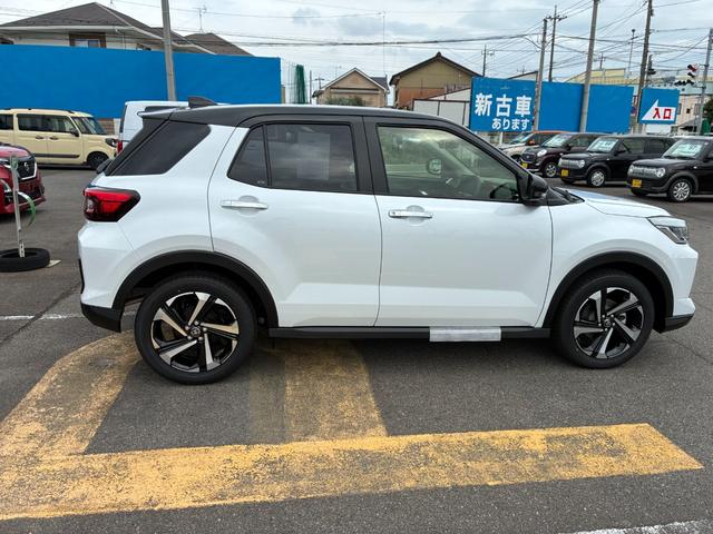 ライズ Ｚ　ハイブリッドＺ　パノラミックビューパッケージ　９インチディスプレイオーディオ　フルセグＴＶ　ブラインドスポットモニター　アクセサリーコンセントＡＣ１００Ｖ　フロアマット（48枚目）