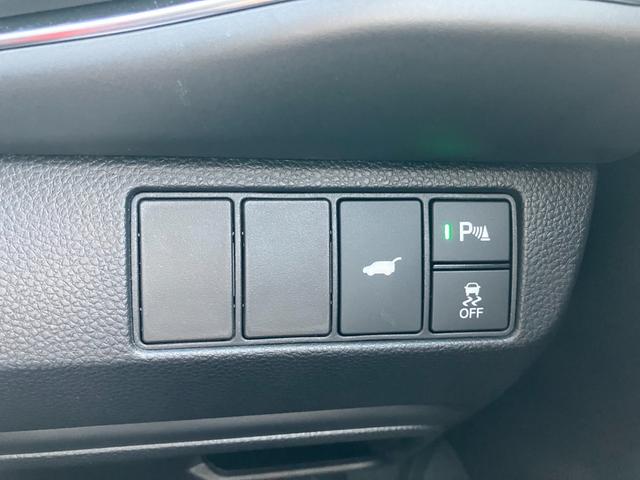 ヴェゼル ｅ：ＨＥＶ　Ｚ　ホンダコネクトディスプレイ　ナビ　フルセグＴＶ　バックカメラ　ホンダセンシング　ＬＥＤオートライト　パーキングソナー　パワーバックドア　ステアリングヒーター　シートヒーター　　クルーズコントロール（14枚目）