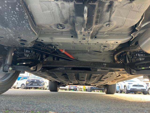 ヴェゼル ｅ：ＨＥＶ　Ｚ　ホンダコネクトディスプレイ　ナビ　フルセグＴＶ　バックカメラ　ホンダセンシング　ＬＥＤオートライト　パーキングソナー　パワーバックドア　ステアリングヒーター　シートヒーター　　クルーズコントロール（30枚目）