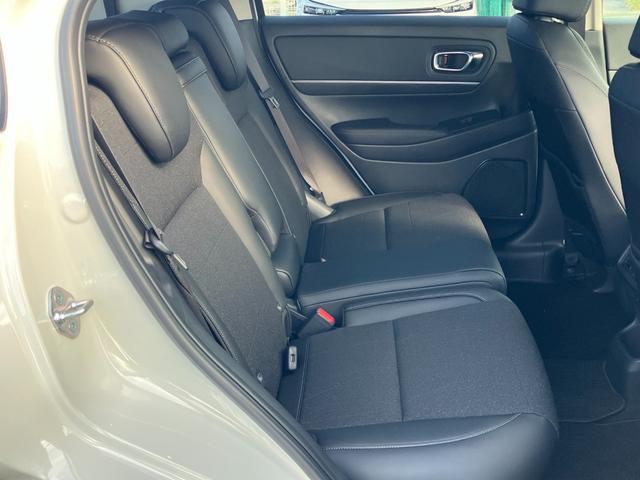 ヴェゼル ｅ：ＨＥＶ　Ｚ　ホンダコネクトディスプレイ　ナビ　フルセグＴＶ　バックカメラ　ホンダセンシング　ＬＥＤオートライト　パーキングソナー　パワーバックドア　ステアリングヒーター　シートヒーター　　クルーズコントロール（62枚目）