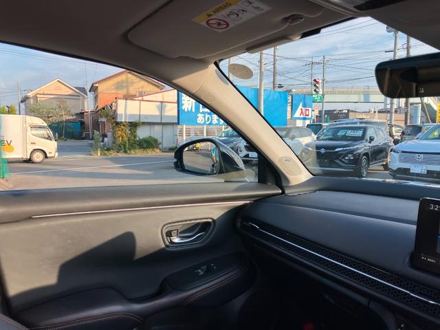ＺＲ－Ｖ ｅ：ＨＥＶ　Ｚ　純正コネクトディスプレイ　ナビ　フルセグＴＶ　マルチビューカメラ　ＥＴＣ２．０　シートヒーター　ＢＯＳＥサウンドシステム　　ハンズフリーパワーバックドア（22枚目）