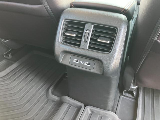 ＺＲ－Ｖ ｅ：ＨＥＶ　Ｚ　純正コネクトディスプレイ　ナビ　フルセグＴＶ　マルチビューカメラ　ＥＴＣ２．０　シートヒーター　ＢＯＳＥサウンドシステム　　ハンズフリーパワーバックドア（36枚目）