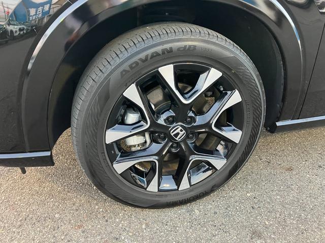 ＺＲ－Ｖ ｅ：ＨＥＶ　Ｚ　純正コネクトディスプレイ　ナビ　フルセグＴＶ　マルチビューカメラ　ＥＴＣ２．０　シートヒーター　ＢＯＳＥサウンドシステム　　ハンズフリーパワーバックドア（41枚目）