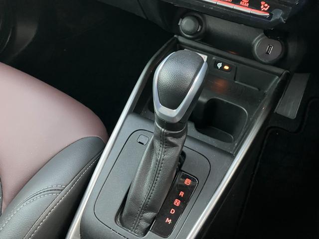 フロンクス ベースグレード　４ＷＤ　９インチナビ　全方位カメラ　フルセグＴＶ　前後ドラレコ　ＥＴＣ　電動パーキングブレーキ　ブレーキホールド　ワイヤレス充電器　シートヒーター＆リヤヒーターダクト　ＬＥＤヘッドライト（11枚目）