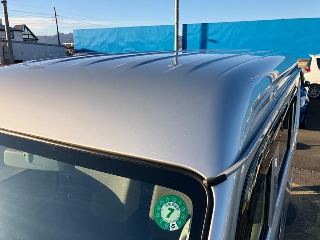 エブリイ ＰＡリミテッド　タイヤ新品　５速マニュアル　パートタイム４ＷＤ　両側スライドドア　キーレスエントリー　パワーウィンドウ　ワンオーナー　ＡＢＳ　ＳＲＳエアバッグ　オーバーヘッドシェルフ（29枚目）