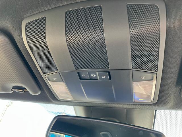 エクリプスクロスＰＨＥＶ Ｐ　４ＷＤ　スマートフォン連携ナビ　フルセグＴＶ　マルチアラウンドモニター　マイパイロット　ＬＥＤ　パワーシート　シートヒーター　ステアリングヒーター　クルーズコントロール　パワーバックドア　雹凹（24枚目）