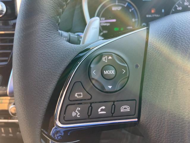 エクリプスクロスＰＨＥＶ Ｐ　４ＷＤ　スマートフォン連携ナビ　フルセグＴＶ　マルチアラウンドモニター　マイパイロット　ＬＥＤ　パワーシート　シートヒーター　ステアリングヒーター　クルーズコントロール　パワーバックドア　雹凹（26枚目）