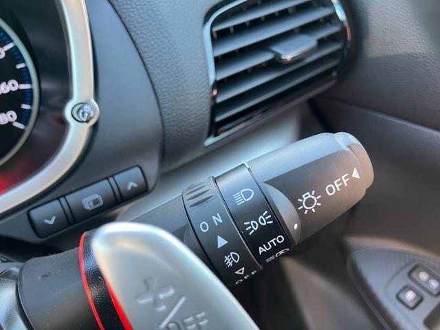 エクリプスクロスＰＨＥＶ Ｐ　４ＷＤ　スマートフォン連携ナビ　フルセグＴＶ　マルチアラウンドモニター　マイパイロット　ＬＥＤ　パワーシート　シートヒーター　ステアリングヒーター　クルーズコントロール　パワーバックドア　雹凹（30枚目）