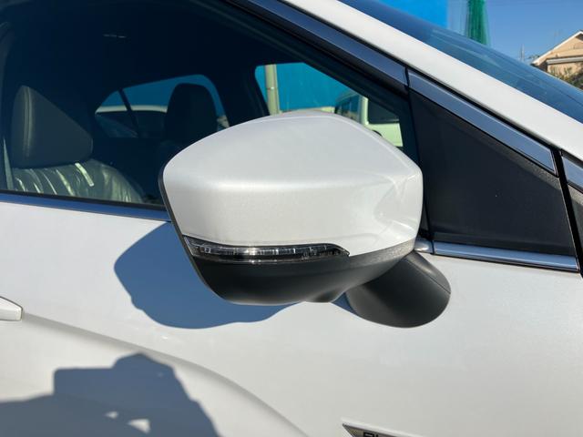 エクリプスクロスＰＨＥＶ Ｐ　４ＷＤ　スマートフォン連携ナビ　フルセグＴＶ　マルチアラウンドモニター　マイパイロット　ＬＥＤ　パワーシート　シートヒーター　ステアリングヒーター　クルーズコントロール　パワーバックドア　雹凹（56枚目）