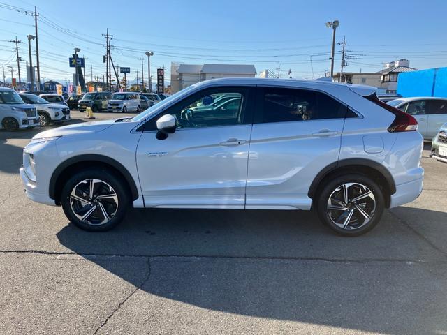 エクリプスクロスＰＨＥＶ Ｐ　４ＷＤ　スマートフォン連携ナビ　フルセグＴＶ　マルチアラウンドモニター　マイパイロット　ＬＥＤ　パワーシート　シートヒーター　ステアリングヒーター　クルーズコントロール　パワーバックドア　雹凹（63枚目）