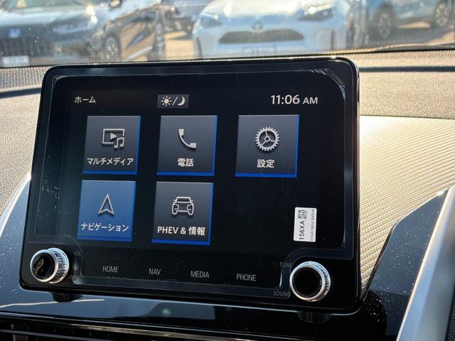 エクリプスクロスＰＨＥＶ Ｐ　４ＷＤ　ルーフレール　スマートフォン連携ナビ　フルセグＴＶ　マルチアラウンドモニター　マイパイロット　ＬＥＤ　Ｐシート　前席後席シートヒーター　ステアリングヒーター　　パワーバックドア　雹凹（10枚目）