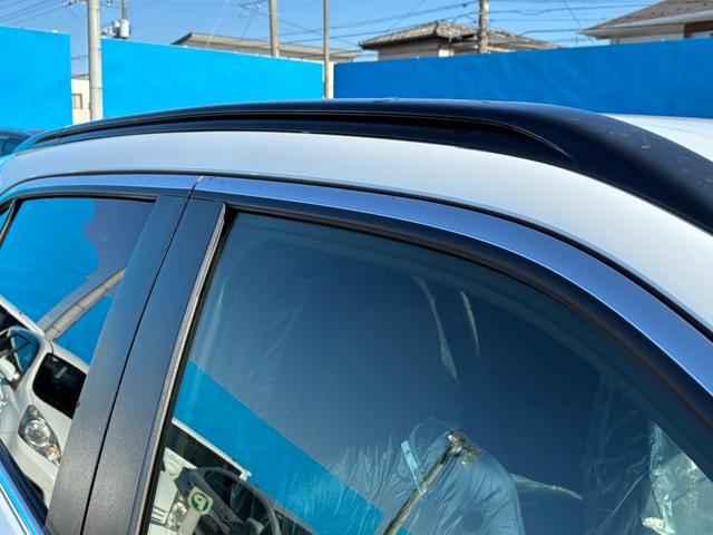 エクリプスクロスＰＨＥＶ Ｐ　４ＷＤ　ルーフレール　スマートフォン連携ナビ　フルセグＴＶ　マルチアラウンドモニター　マイパイロット　ＬＥＤ　Ｐシート　前席後席シートヒーター　ステアリングヒーター　　パワーバックドア　雹凹（35枚目）