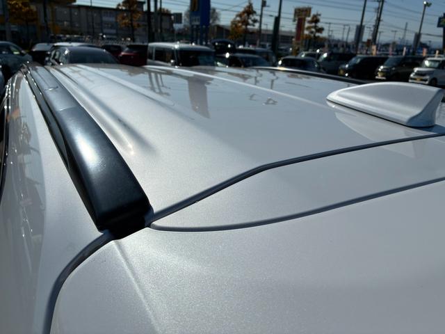 エクリプスクロスＰＨＥＶ Ｐ　４ＷＤ　ルーフレール　スマートフォン連携ナビ　フルセグＴＶ　マルチアラウンドモニター　マイパイロット　ＬＥＤ　Ｐシート　前席後席シートヒーター　ステアリングヒーター　　パワーバックドア　雹凹（41枚目）