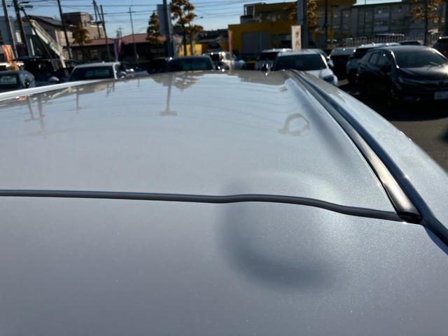 ムーヴキャンバス セオリーＧ　ナビ　フルセグＴＶ　バックカメラ　両側パワースライドドア　ＬＥＤオートライト　フォグランプ　コーナーセンサー　シートヒーター　フロアマット　ドアバイザー　ステアリングスイッチ　　雹凹（42枚目）