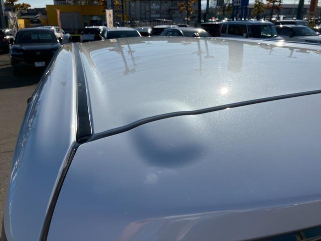 ムーヴキャンバス セオリーＧ　ナビ　フルセグＴＶ　バックカメラ　両側パワースライドドア　ＬＥＤオートライト　フォグランプ　コーナーセンサー　シートヒーター　フロアマット　ドアバイザー　ステアリングスイッチ　　雹凹（44枚目）