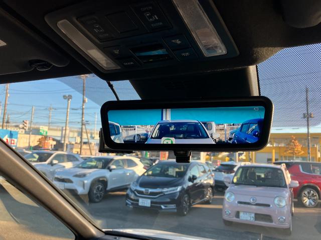ノア ハイブリッドＳ－Ｚ　タイヤ新品　アドバンストパーク　パノラミックビュー　デジタルインナーミラー　１０．５インチコネクトナビ　カラーＨＵＤ　１４インチリヤモニター　２．０ＥＴＣ　ＣＤ／ＤＶＤ再生　前後ドラレコ　１オーナー（21枚目）