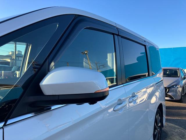 ノア ハイブリッドＳ－Ｚ　タイヤ新品　アドバンストパーク　パノラミックビュー　デジタルインナーミラー　１０．５インチコネクトナビ　カラーＨＵＤ　１４インチリヤモニター　２．０ＥＴＣ　ＣＤ／ＤＶＤ再生　前後ドラレコ　１オーナー（33枚目）