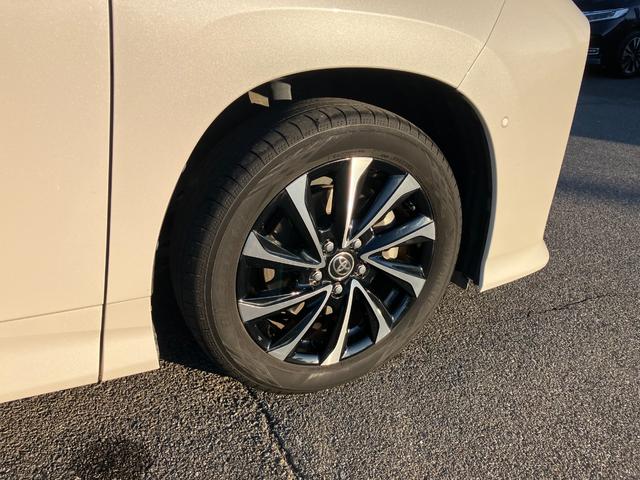 ノア ハイブリッドＳ－Ｚ　タイヤ新品　アドバンストパーク　パノラミックビュー　デジタルインナーミラー　１０．５インチコネクトナビ　カラーＨＵＤ　１４インチリヤモニター　２．０ＥＴＣ　ＣＤ／ＤＶＤ再生　前後ドラレコ　１オーナー（51枚目）