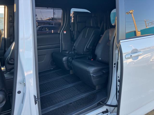 ノア ハイブリッドＳ－Ｚ　タイヤ新品　アドバンストパーク　パノラミックビュー　デジタルインナーミラー　１０．５インチコネクトナビ　カラーＨＵＤ　１４インチリヤモニター　２．０ＥＴＣ　ＣＤ／ＤＶＤ再生　前後ドラレコ　１オーナー（60枚目）