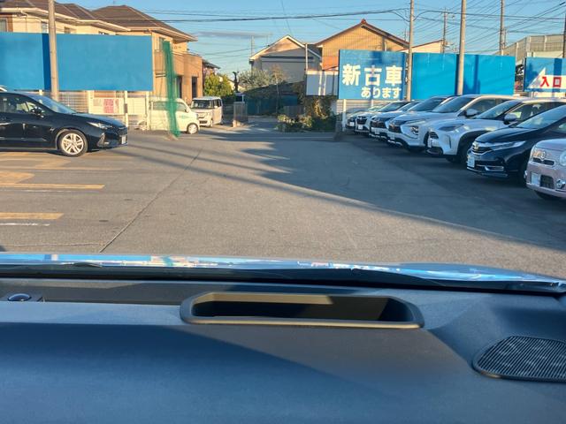 ノア ハイブリッドＳ－Ｚ　タイヤ新品　アドバンストパーク　パノラミックビュー　デジタルインナーミラー　１０．５インチコネクトナビ　カラーＨＵＤ　１４インチリヤモニター　２．０ＥＴＣ　ＣＤ／ＤＶＤ再生　前後ドラレコ　１オーナー（65枚目）