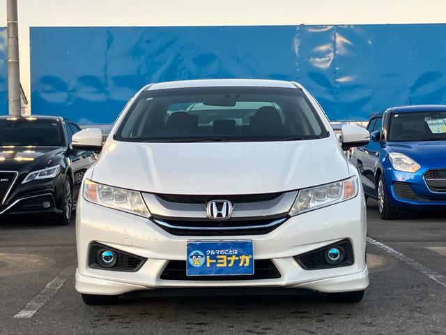 ★トヨナガ小鳥店へアクセス頂きありがとうございます★小鳥店はショールーム・工場等の設備にお金をかけていませんのでその分、回転重視の薄利多売！豊富な品揃え！新鮮な車を安くご提供させて頂きます！