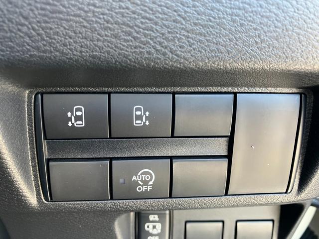 ルークス ハイウェイスター　Ｇターボプロパイロットエディション　純正９インチナビ　フルセグＴＶ　アラウンドビューモニター　デジタルインナーミラー　ハンズフリーオートスライド　ナビ連動ドラレコ　サーキュレーター　ＥＴＣ　　両側電動スライド　　　雹凹（15枚目）