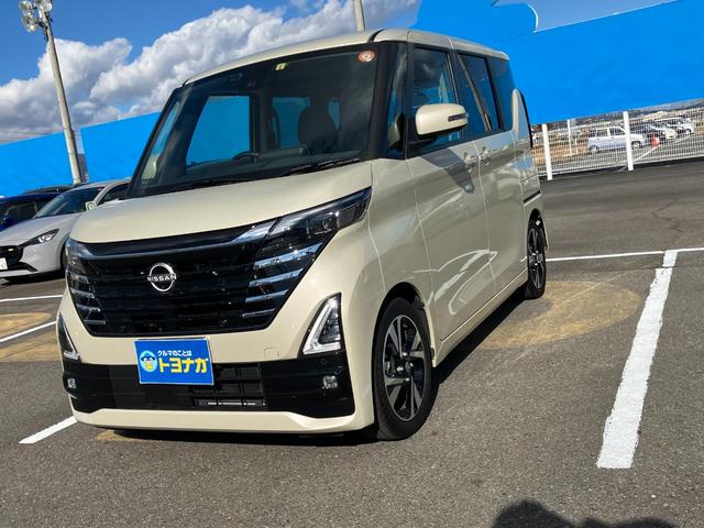 ルークス ハイウェイスター　Ｇターボプロパイロットエディション　純正９インチナビ　フルセグＴＶ　アラウンドビューモニター　デジタルインナーミラー　ハンズフリーオートスライド　ナビ連動ドラレコ　サーキュレーター　ＥＴＣ　　両側電動スライド　　　雹凹（57枚目）