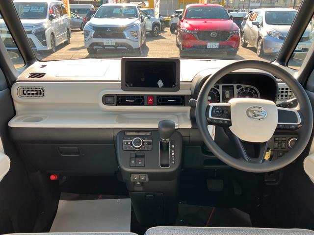 ムーヴキャンバス ストライプスＧ　ナビ　フルセグＴＶ　バックカメラ　両側電動スライドドア　ＬＥＤヘッドライト　フォグランプ　シートヒーター　コーナーセンサー　フロアマット　オートハイビーム　ステアリングスイッチ（9枚目）