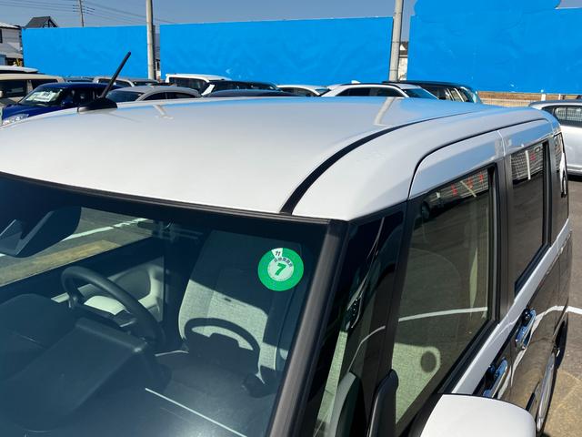 ムーヴキャンバス ストライプスＧ　ナビ　フルセグＴＶ　バックカメラ　両側電動スライドドア　ＬＥＤヘッドライト　フォグランプ　シートヒーター　コーナーセンサー　フロアマット　オートハイビーム　ステアリングスイッチ（50枚目）