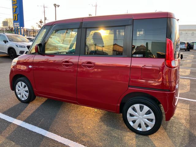 フレアワゴン ＸＳ　メモリーナビ　ＴＶ　シートヒーター　タイヤ４本新品　ステアリングスイッチ　オートエアコン　スマートキー　パワースライドドア　スズキセーフティーサポート　フロアマット　サイドバイザー　雹凹（8枚目）