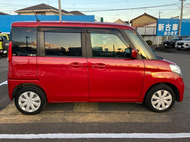 フレアワゴン ＸＳ　メモリーナビ　ＴＶ　シートヒーター　タイヤ４本新品　ステアリングスイッチ　オートエアコン　スマートキー　パワースライドドア　スズキセーフティーサポート　フロアマット　サイドバイザー　雹凹（72枚目）