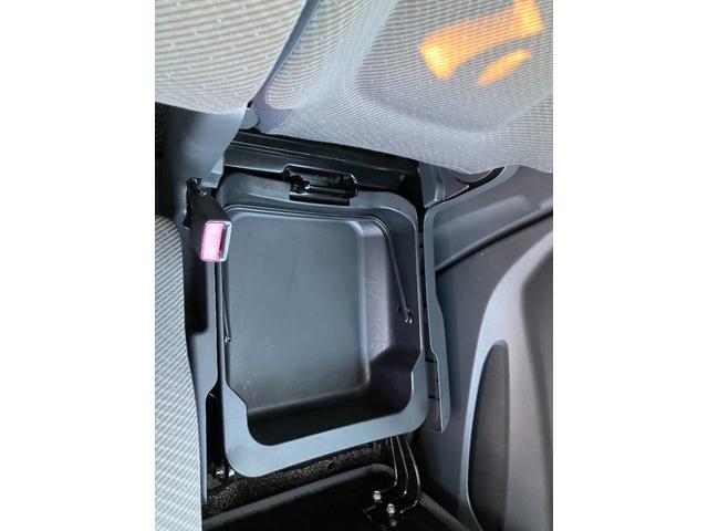 ワゴンR FX 純正CDプレーヤー シートヒーター 2026年お年玉カー(18枚目)