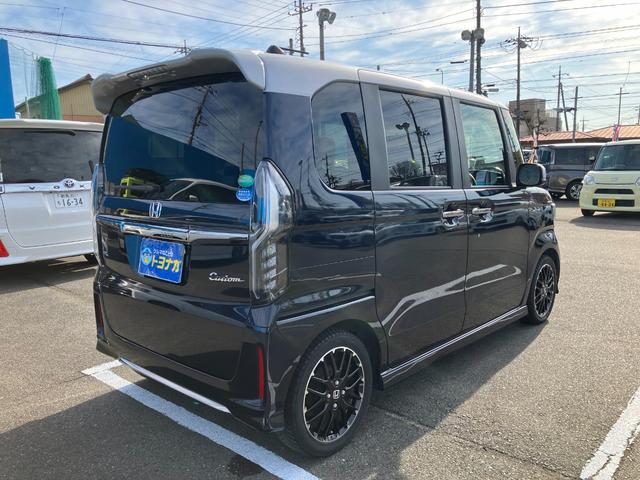 Ｎ－ＢＯＸカスタム Ｌターボ　ナビ　バックカメラ　純正１５インチアルミホイール　ビルトインＥＴＣ両側パワースライドドア　ＬＥＤヘッドライトフォグ　両側シートヒーター　ステアリングスイッチパドルシフト　クルーズコントロール雹凹（4枚目）