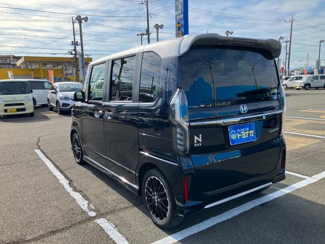 Ｎ－ＢＯＸカスタム Ｌターボ　ナビ　バックカメラ　純正１５インチアルミホイール　ビルトインＥＴＣ両側パワースライドドア　ＬＥＤヘッドライトフォグ　両側シートヒーター　ステアリングスイッチパドルシフト　クルーズコントロール雹凹（6枚目）