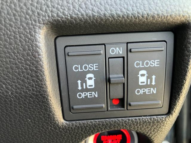 Ｎ－ＢＯＸカスタム Ｌターボ　ナビ　バックカメラ　純正１５インチアルミホイール　ビルトインＥＴＣ両側パワースライドドア　ＬＥＤヘッドライトフォグ　両側シートヒーター　ステアリングスイッチパドルシフト　クルーズコントロール雹凹（17枚目）