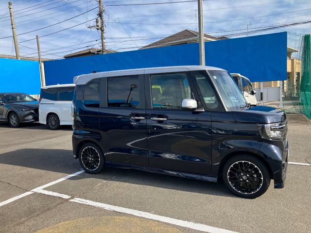 Ｎ－ＢＯＸカスタム Ｌターボ　ナビ　バックカメラ　純正１５インチアルミホイール　ビルトインＥＴＣ両側パワースライドドア　ＬＥＤヘッドライトフォグ　両側シートヒーター　ステアリングスイッチパドルシフト　クルーズコントロール雹凹（52枚目）