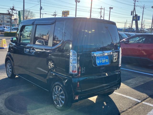 Ｎ－ＢＯＸ Ｇ　ＳＳパッケージ　社外ナビ　フルセグＴＶ　バックカメラ　ビルトインＥＴＣ　片側電動スライドドア　スマートキー　社外アルミホイール　フロアマット　ドアバイザー　ステアリングスイッチ（6枚目）